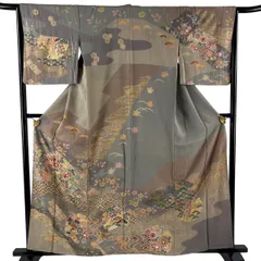 訪問着 身丈158cm 裄丈65cm M 袷 草花 ヱ霞 金糸 金彩 灰茶 正絹 名品 【中古】のサムネイル