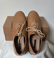 ブラウン 紐 ローファー (新品)