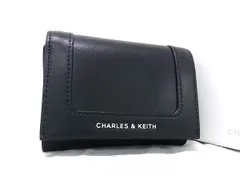 ■新品同様■ CHARLES & KEITH チャールズアンドキース デイラー レザー 二つ折り 財布 ウォレット 小銭入れ ブラック系 DM6708