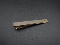 GIVENCHY ジバンシィ タイクリップ ネクタイピン アクセサリー ビジネス 紳士 メンズ シルバー系 DM4620のサムネイル