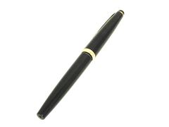PILOT 万年筆 E-300 IQ 15 K14 ブラック/ゴールドカラー - メルカリ