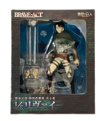 미품 천가련 진격의 거인 BRAVE-ACT 1/8 리바이 피규어