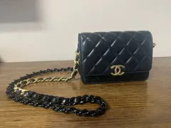 シャネル ラムスキン ボールド チェーンバッグ (The First 今週限定)