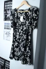 W(M) ザラ ワンピース 新商品 半袖 ブラウス フラワー-181A8