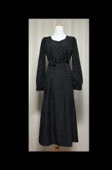 ブラック ドット ロング丈ワンピース 可愛らしい感じ フリーサイズ デートコーデ