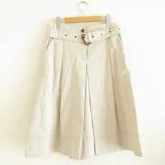 美品 Weekend Max Mara ウィークエンドマックスマーラ ひざ丈 ミディ丈 タック Aライン ベルテッド スカート 40 ベージュ レディース 古着 中古 USEDのサムネイル