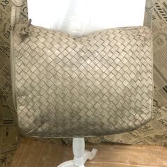 M*ン様 良品✨BOTTEGA イントレチャート ショルダーバッグ ノディーニ 良品✨BOTTEGA イントレチャート ショルダーバッグ ノディーニ - メルカリ