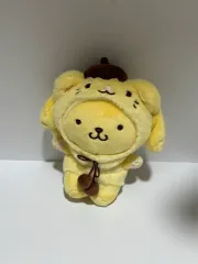 サンリオ ポムポムプリン ぬいぐるみキーホルダー バッグチャーム 猫服