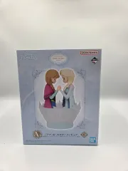 ディズニー フィギュア 一番くじ アナと雪の女王 A賞 アナ＆エルサ フィギュア