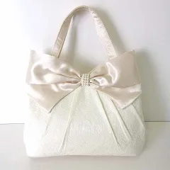 バッグ ハンドバッグ サテン リボン パール装飾 ペイズリー 総柄 オフ白 ペールピンク 美品 かばん 鞄 カバン