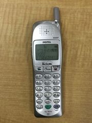 docomo デジタル・ムーバN203 ハローキティ 希少 カオハナ ガラケー
