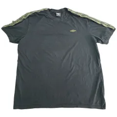 umbro アンブロ ワンポイントロゴ 半袖Ｔシャツ 大きいサイズ スポーツ ブラック(メンズ XXL)中古 古着 X8565
