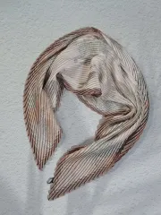 プリーツ スカーフ