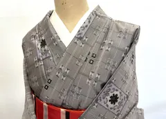正絹大島紬着物リメイク被り 大島紬 正絹 仕付け糸付き 花柄 未使用 着物リメイク - メルカリ