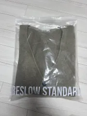 XL BESLOW スタンダード モヘア Vネック カーディガン ライト オリーブ