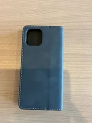 325R789　iPhone12/12pro対応レザースマホケース（ブラック）