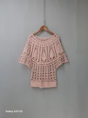 ピンク色クロシェ編み半袖Tシャツ