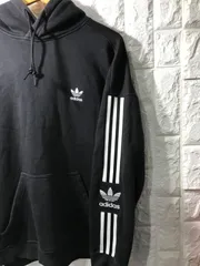 adidas パーカー