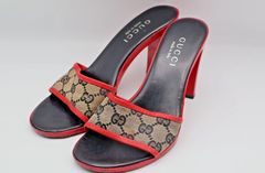 GUCCI GGキャンバス ミュール レッド - メルカリ