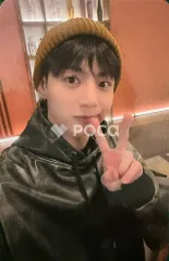BTS ジョングク Jung Kook GOLDEN Live On Stage