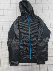 ◇ ⊇ ミズノ Mizuno 233200715 中綿フーデッドジャケット Sサイズ ブラック系 メンズ E  【1603230029651】