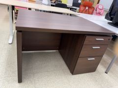 リユースのサカイ東金店 KOKUYO デスク TJ16796 リユースのサカイ東金店 KOKUYO デスク カギ付き TJ18462