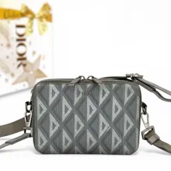 クリスチャンディオール CDダイヤモンド ショルダーバッグ　メッセンジャー Dior ショルダーバッグ トロッター サファリ