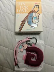 ポップマート ラブブ アルファベット キーホルダー G ピンク