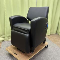 タカラベルモント理容椅子、直接取りに来られる方希望 - メルカリ