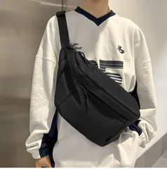 ショルダーバッグ ショルダー ナイロンバッグ 腰掛 斜め掛け シンプルバッグ  スポーツバッグ多機能バッグ シンプル修学旅行 韓国 アウトドア 登山 キャンプ 撥水 旅行 出張 通勤通学 大容量 オシャレ デザイン 自転車ツーリング アウトドアバッグ