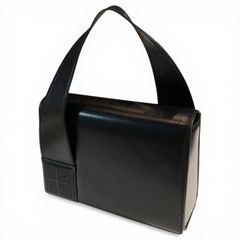 Givenchy ジバンシー 4G ハンドバック ステッチ フルフラップ レザー 