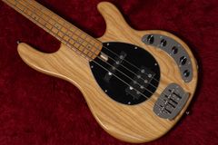 Music Man StingRay 2005年 エレキベース ナチュラルUSA - メルカリ