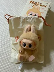 Labubu (ラブブ）ぬいぐるみ キーホルダー 出品