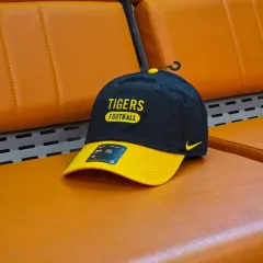 (新品) NIKE 帽子 c26