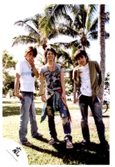 嵐 06年 ハワイ旅行 相葉雅紀/二宮和也/松本潤 公式写真 *1枚