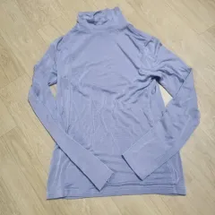 新品)スリムフィット タートルネック Tシャツ