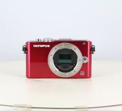 OLYMPUS PEN E-PL2 ボディ レッド S数極小 ＃A455 - メルカリ