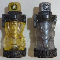 バンダイ フルボトルシリーズ 仮面ライダービルド DXゴールドラビットフルボトル&シルバードラゴンフルボトル