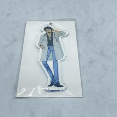 ワンピース ビッグアクリルキーホルダー トラファルガー・ロー - メルカリ