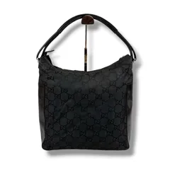 グッチ　GUCCI ワンショルダーバッグ　GGキャンバス　ナイロンキャンバス　GG柄　ブラック　黒