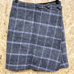 【中古】[印象B] IENA イエナ レディース 34 ネイビー×グレー ウール×ポリ×ナイロンなど リバーシブルラップスカート ひざ丈 グレンチェック×無地のサムネイル