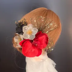 ha271 髪飾り 結婚式　卒業　成人式 着物　振袖　胡蝶蘭　レッド　赤のサムネイル