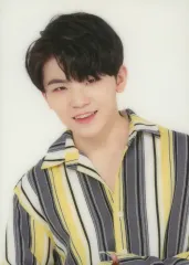【中古】コレクションカード(男性) SEVENTEEN/WOOZI(ウジ)/バストアップ/「SEVENTEEN CAFE」予約特典トレカ