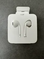新品・未使用　iPhone　有線イヤホン