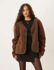 エイソス レディース アウター カーディガン ASOS DESIGN borg cardigan with PU trim in chocolate Chocolate チョコレートのサムネイル
