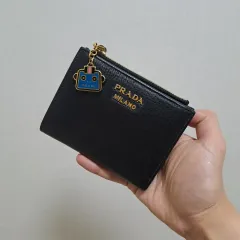 100%/正規品 PRADA プラダ サフィアーノ ロボット コンパクト COMPACT 財布