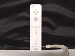 T【HY】【動作品】ニンテンドー 純正 Wii リモコン ワイヤレスコントローラー RVL-003 シロ ホワイト ストラップ付き モーションセンサー[ゆうパケット発送、送料無料]HY004