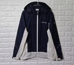 Columbia コロンビア 軽量ウィンドブレーカー出品