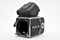 Hasselblad 500C/M ボディ フィルムバック(A-12)2個付き - メルカリ