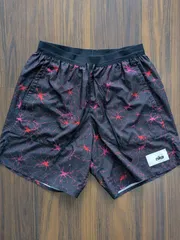 美品 NIKE ナイキ DYE ストライド ランニング ショートパンツ S DQ4767-010